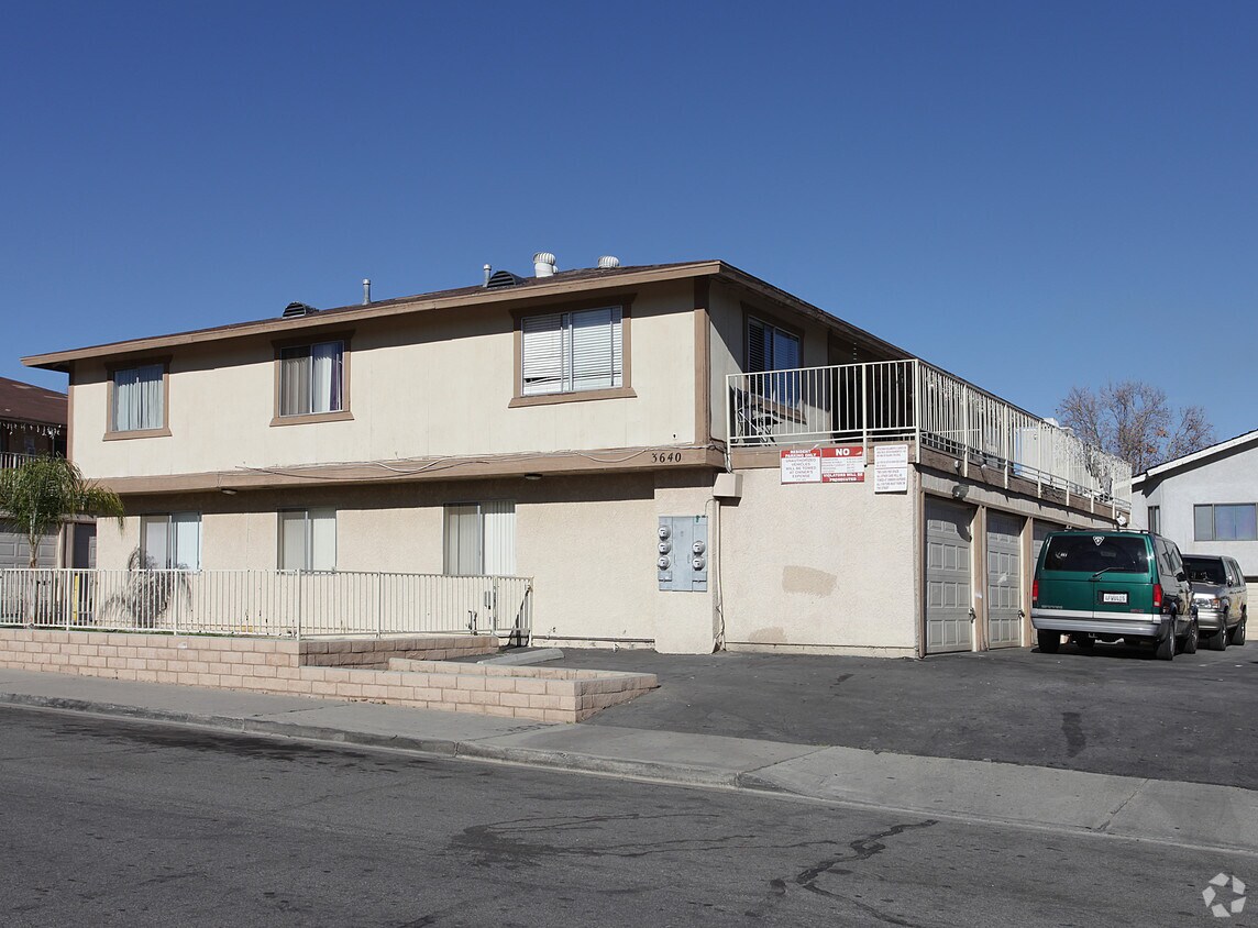 Foto principal - 3640 Nashland Ave