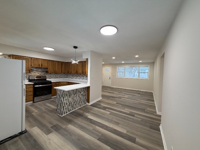 Foto del edificio - 3011 Peterson St