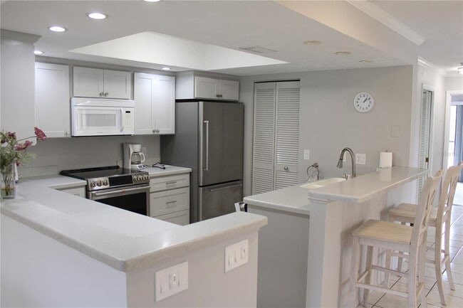 Building Photo - 6472 Seagull Dr