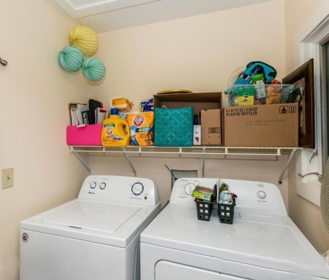 Foto del edificio - 123 Carolina Dr