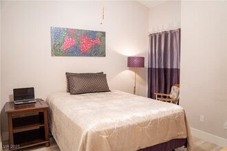 Building Photo - 1417 Country Hollow Dr