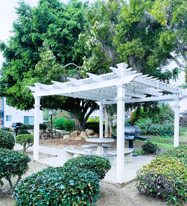 Foto del edificio - 2330 Grove Ave