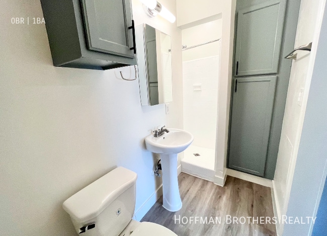 Building Photo - 6165 Coldwater Canyon Ave