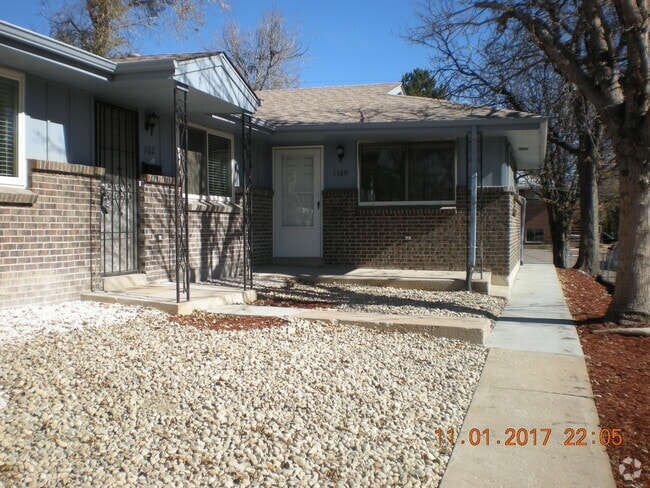 Building Photo - 1160 Clinton St