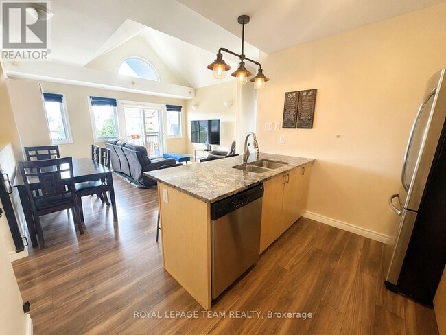 Building Photo - 763 Cedar Creek Dr