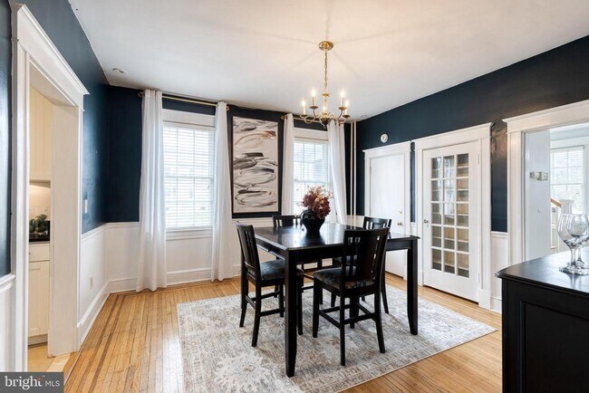 Foto del edificio - 401 E Lake Ave