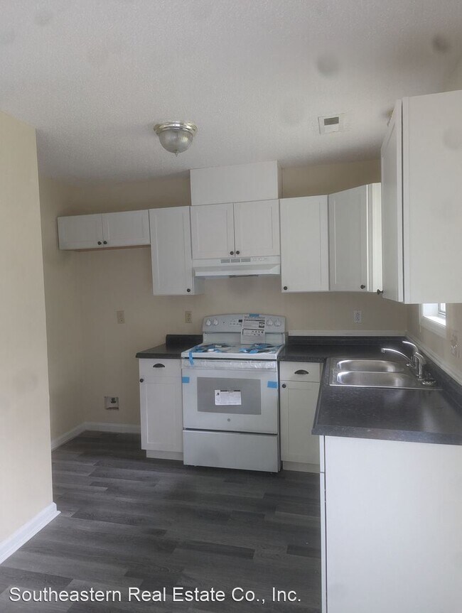 Foto del edificio - 2 br, 1.5 bath House - 741 NC 24/50 HWY