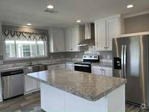 Building Photo - 10781 SW 30th Ct