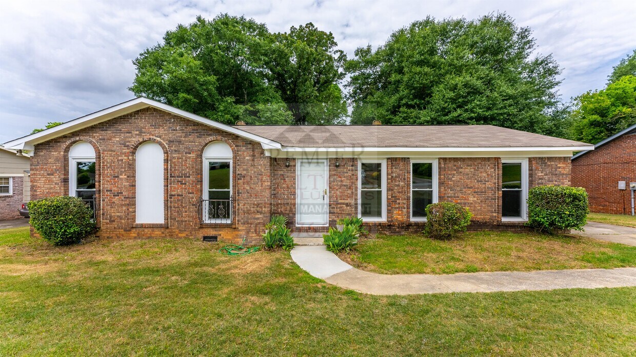 Primary Photo - 563 Chandler Dr