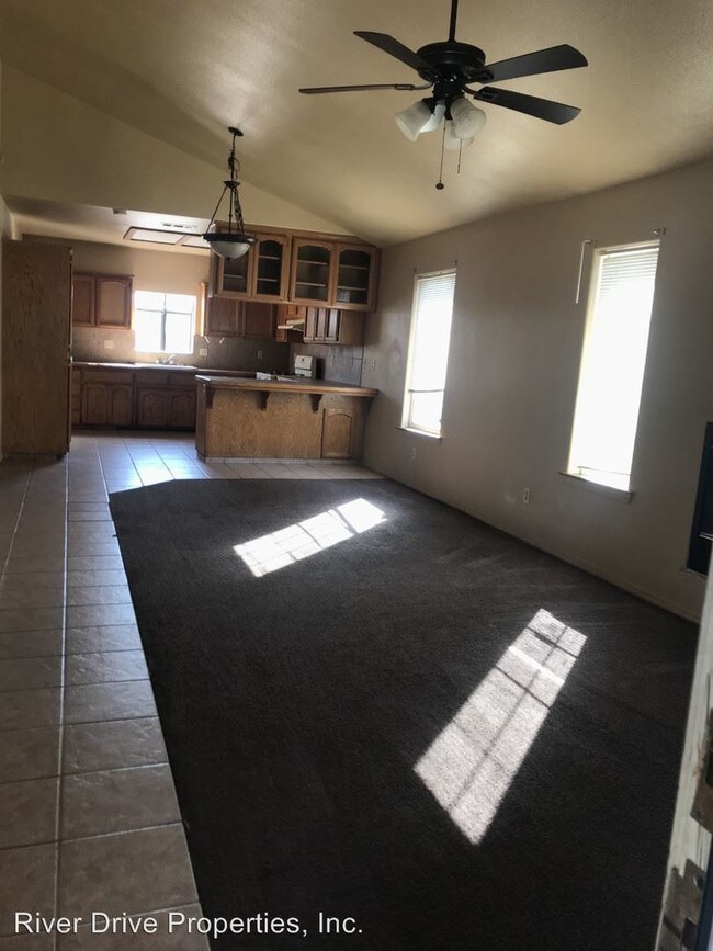 Foto del edificio - 2 br, 1 bath House - 223 Vineyard