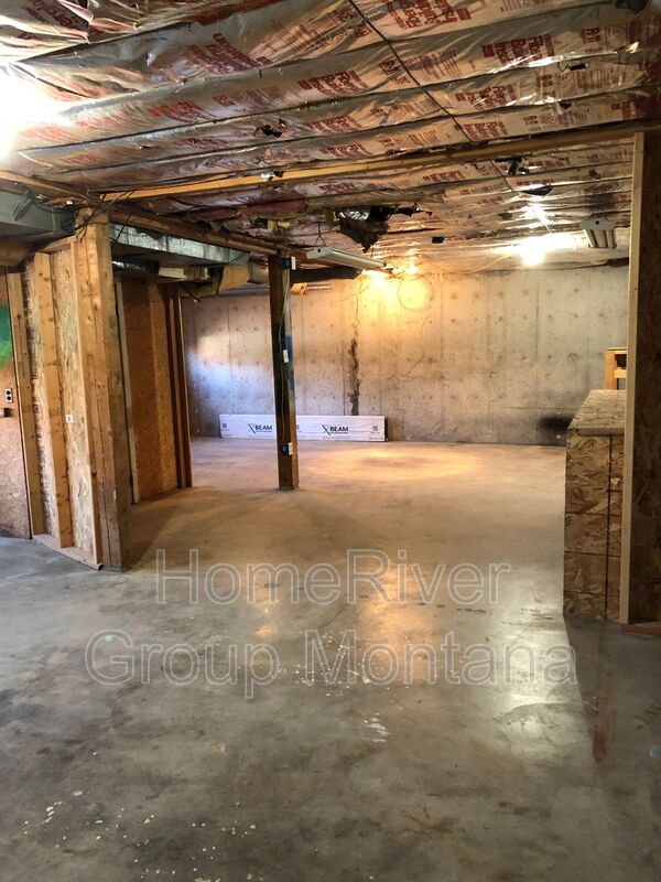 Foto del edificio - 2248 Hillside Dr