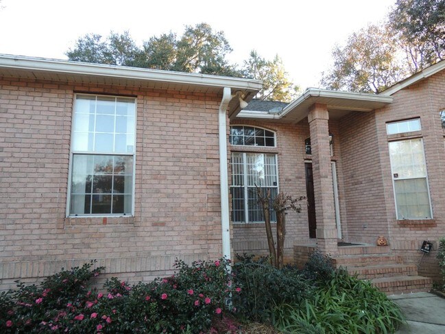 Foto del edificio - 6393 Mallard Trace Dr