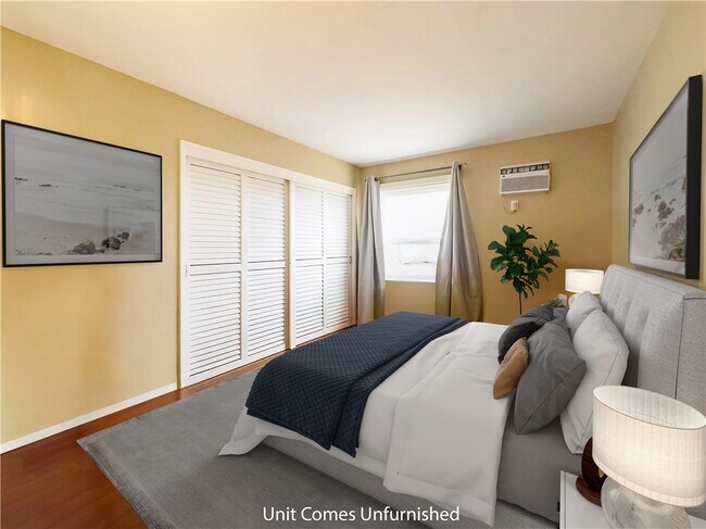 Building Photo - 3816 Highland Ave