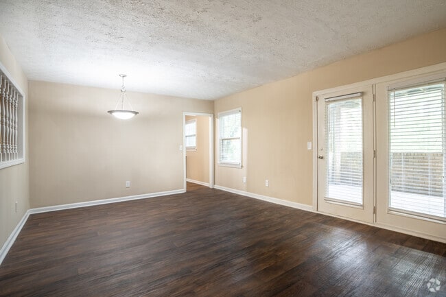 Interior Photo - The Crossing at Henderson Mill Apartment Homes