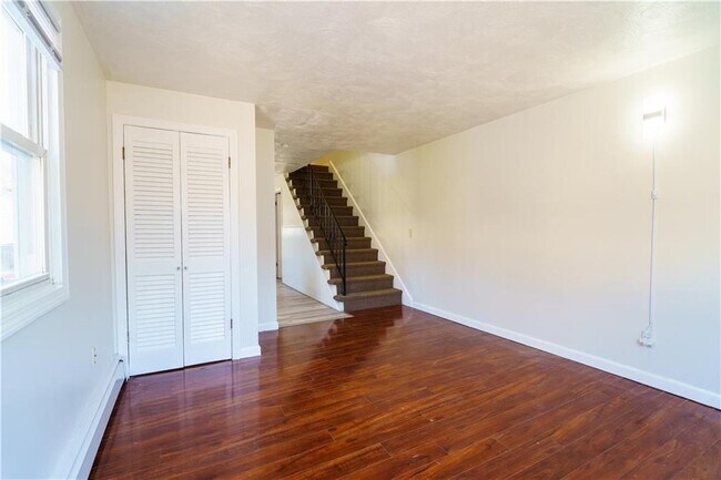 Building Photo - 103 Brush Hill Rd