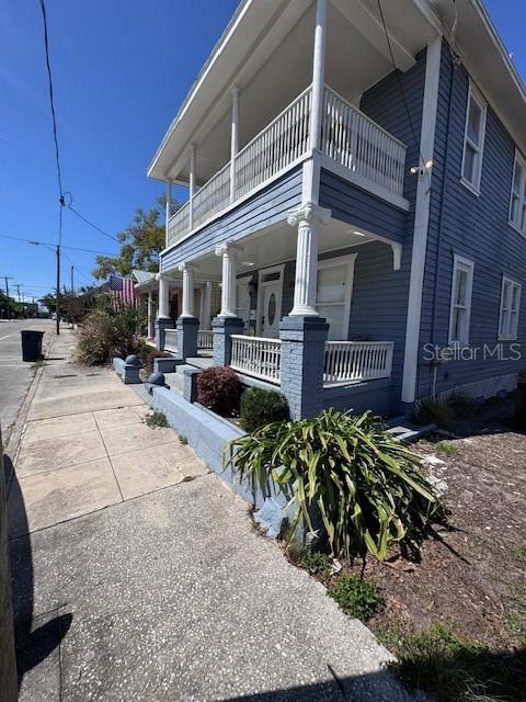 Foto del edificio - 1910 E Columbus Dr