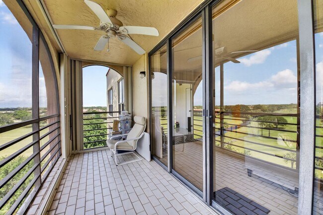 Foto del edificio - 7129 Promenade Dr