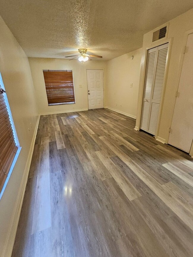 Photo - Southbrooke condo