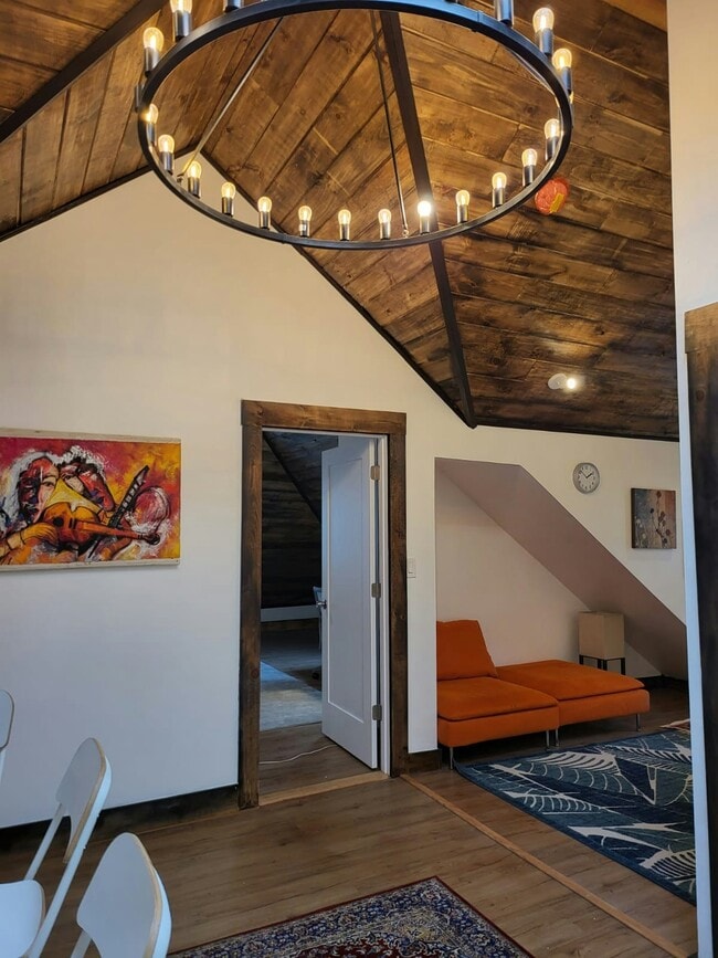 Photo - 1482 Cambridge St Apartment