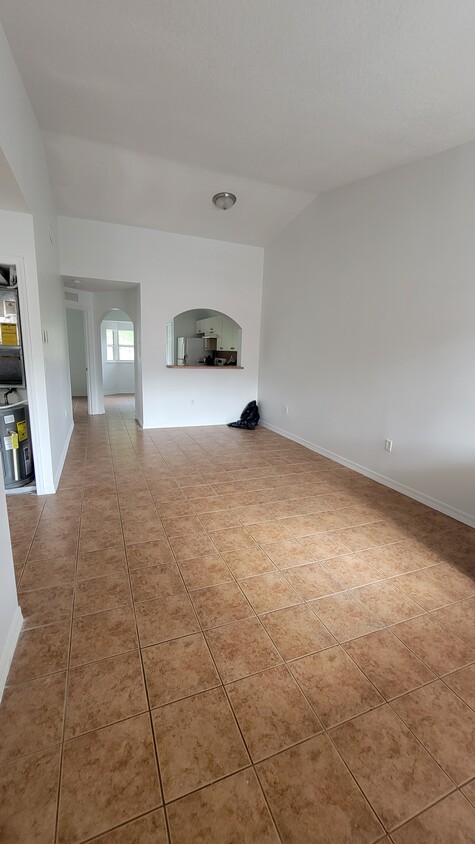 Living/dining room from Front Door - 1261 SE 28th Ct