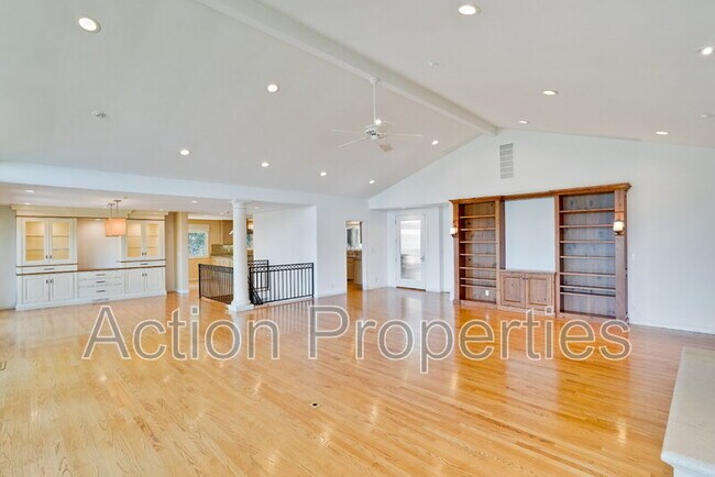 Foto del edificio - 15350 Norton Rd