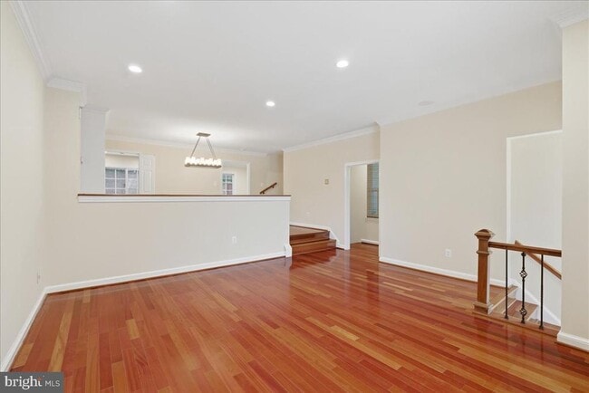 Building Photo - 1433 McLean Mews Ct