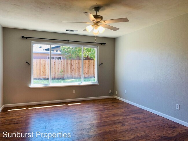 Foto del edificio - 3 br, 2 bath House - 407 Jesse Ave