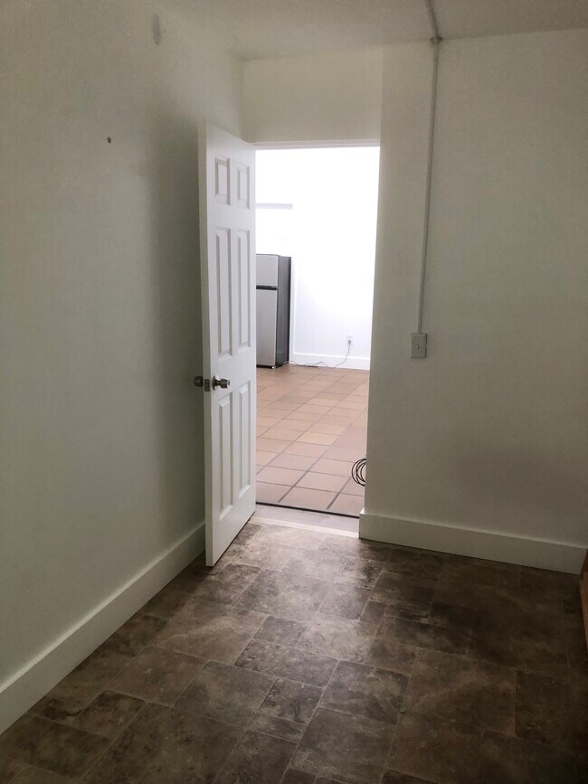 Foto del edificio - 411 Cedar St