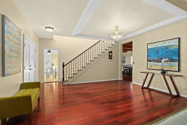 Building Photo - 1430 Lovell Ave