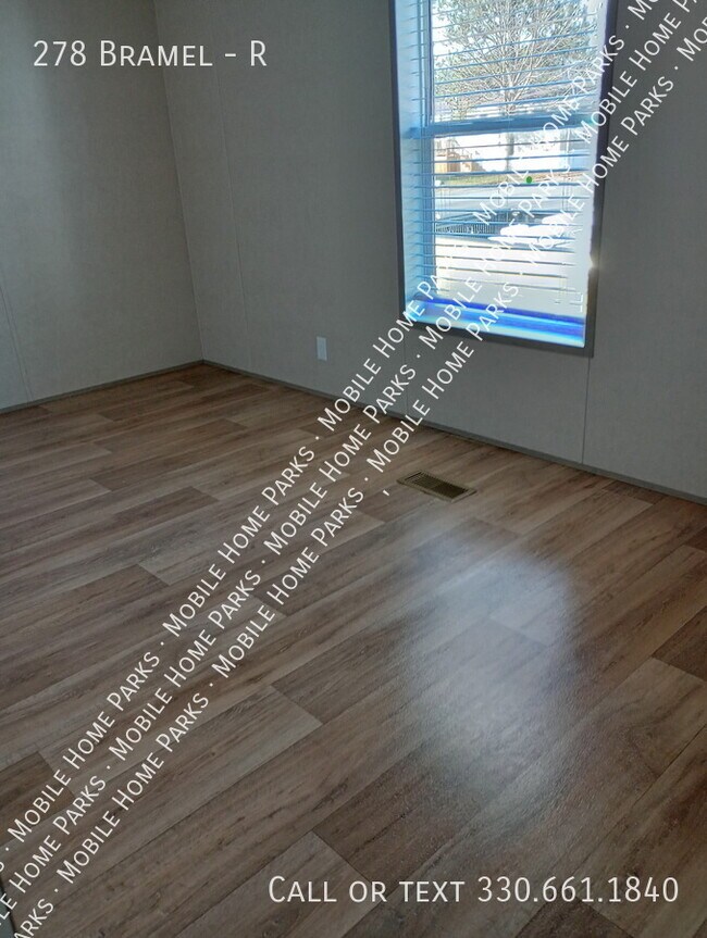 Building Photo - 278 Bramel-R