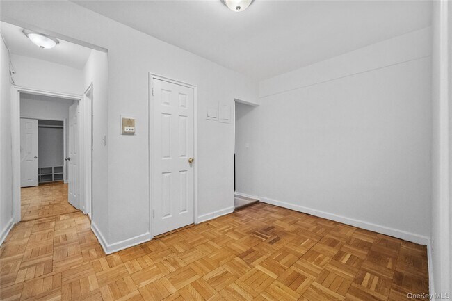 Foto del edificio - 140 E Hartsdale Ave