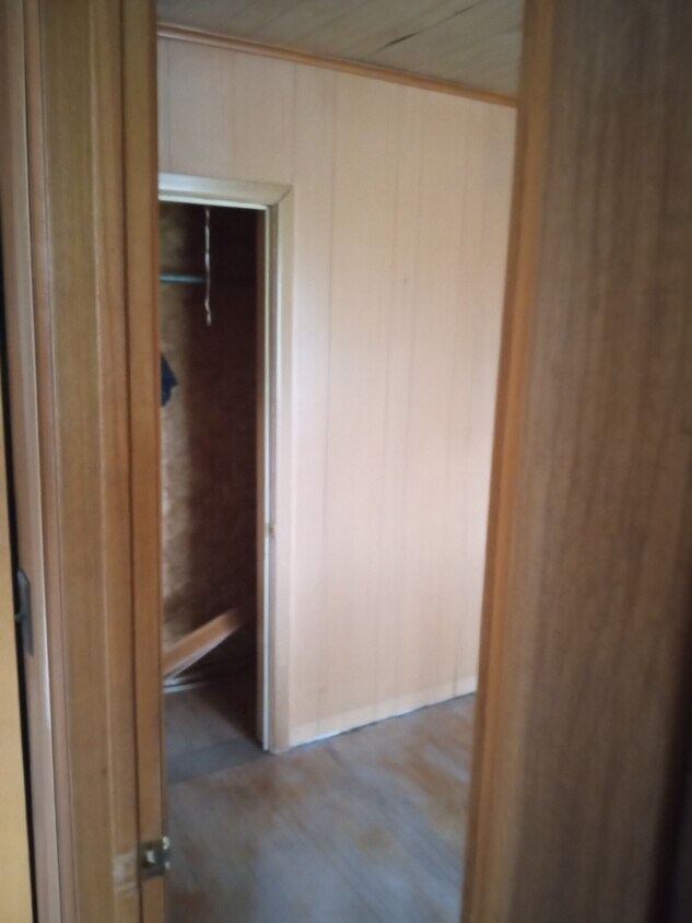 320 W Boyington St Unit Duplex, Iron River, MI 49935 Apartments in