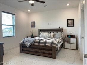 Building Photo - 5039 Benton St