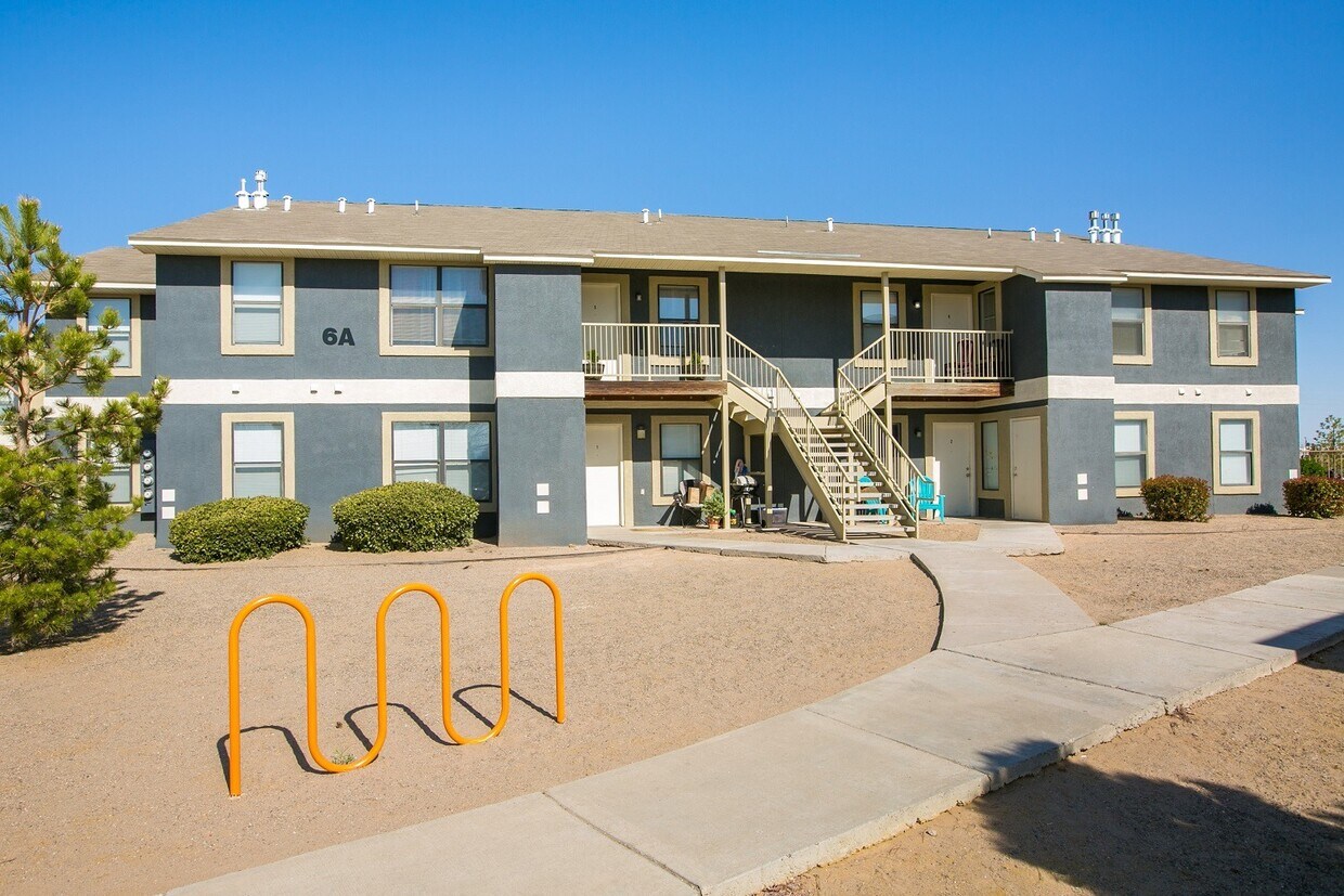 8200 Bridge Blvd SW, Albuquerque, NM 87121
