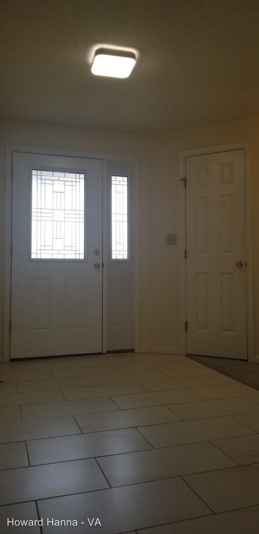Building Photo - 3 br, 2 bath House - 1862 Bloomfield Drive