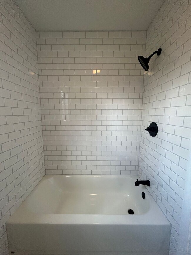 Foto del edificio - Newly renovated home for rent!