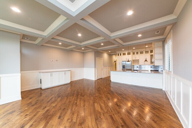 Foto del edificio - 4021 S Ellis Ave