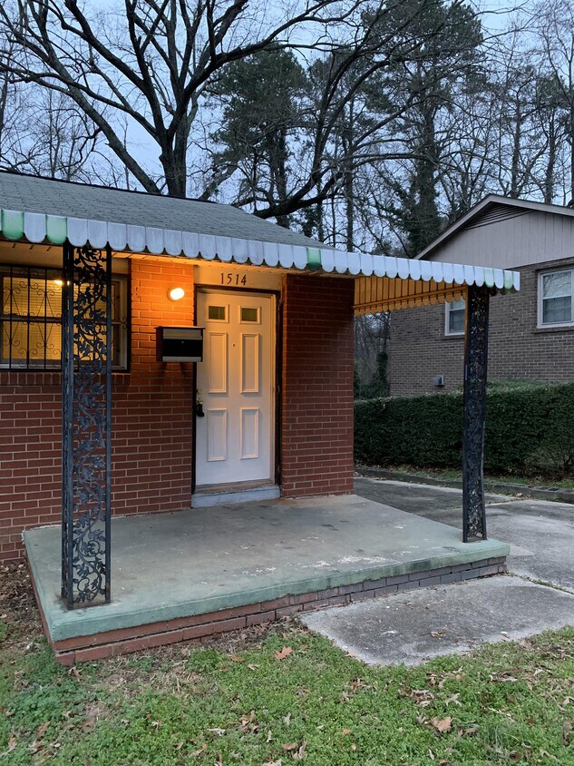Primary Photo - 1514 Hooks St