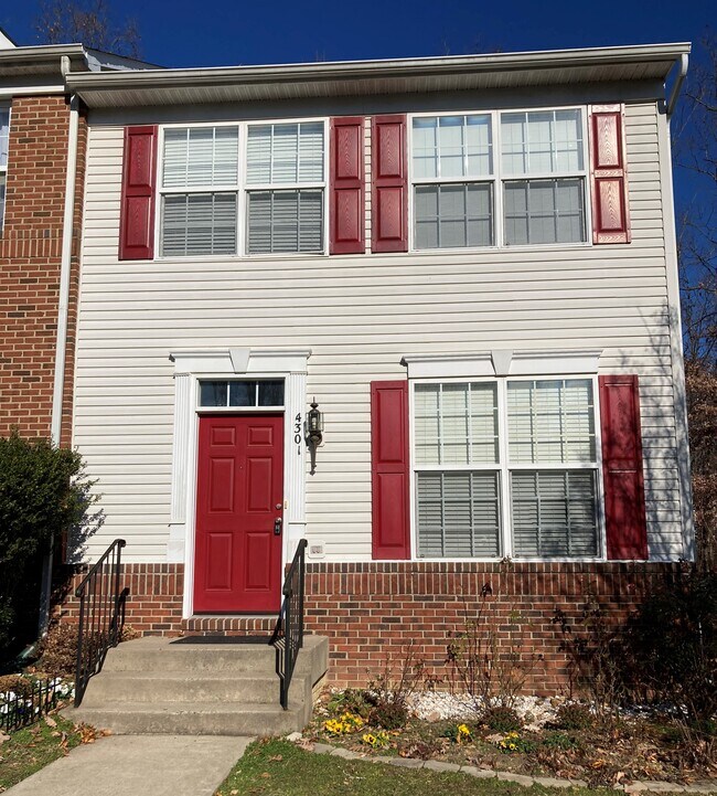 Welcome Home! - 4301 Normandy Ct