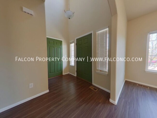 Foto del edificio - 6224 Saddlebred Way