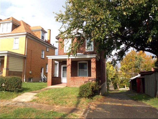 Photo - 141 E 20th Ave Apartment