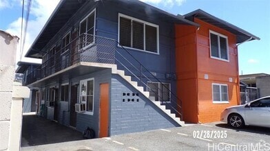 Building Photo - 2904 Kaimuki Ave