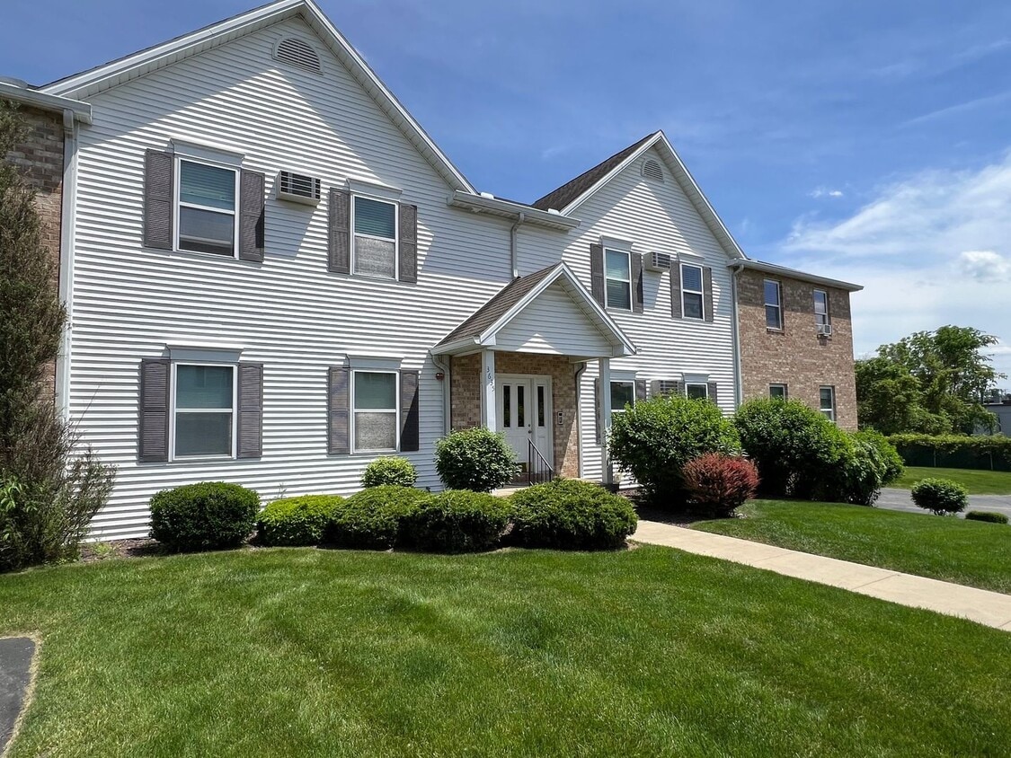 3635 Indian Run Dr Unit 5, Canfield, OH 44406 Condo for Rent in