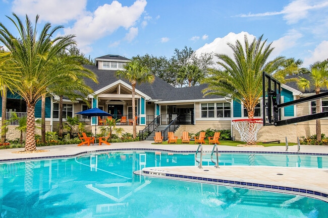 Outdoor Pool - The Quarters Gainesville