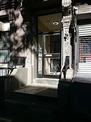 Primary Photo - 237 East Fifth Street