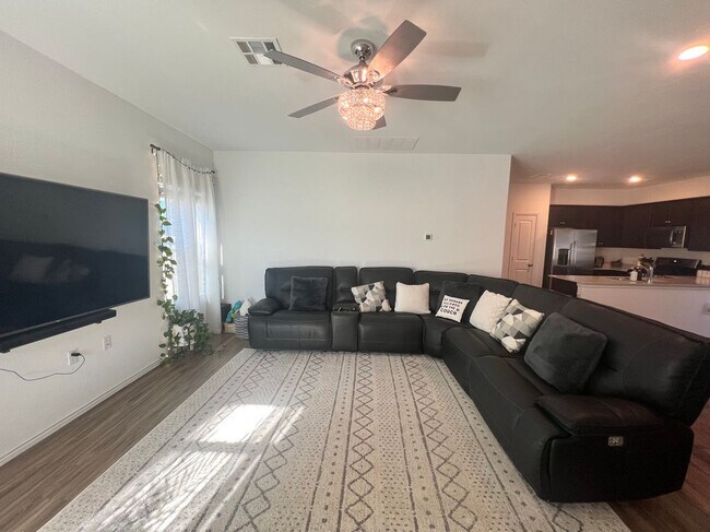 Foto del edificio - 2308 Nightview Dr