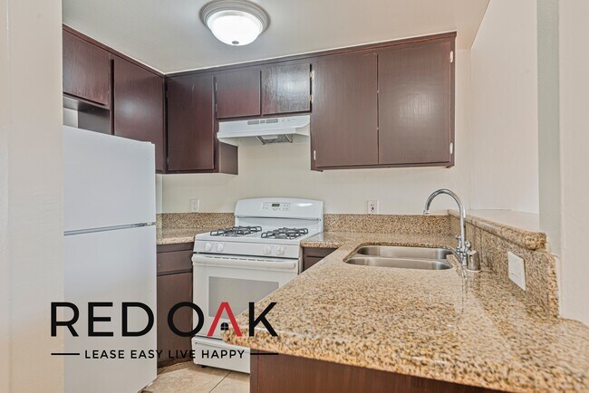 Foto del edificio - ~1 Month FREE~ Beautiful One Bedroom with ...