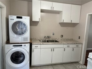 Building Photo - 4611 W 152nd St