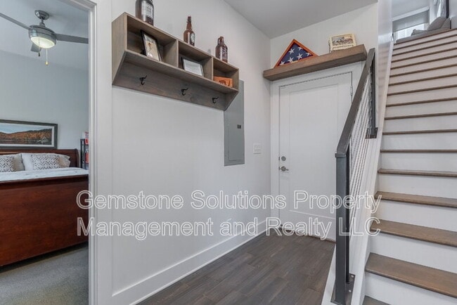 Foto del edificio - 815 Melpark Ct