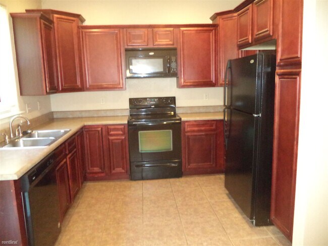 Building Photo - 3 br, 2.5 bath House - 105 Shadow Peak Ln # B